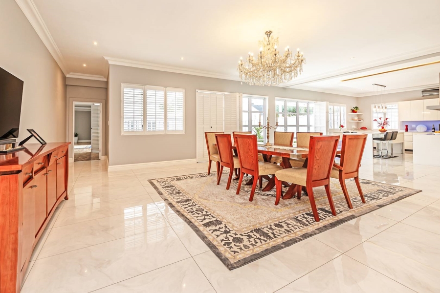 7 Bedroom Property for Sale in Flamingo Vlei Western Cape